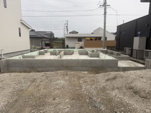 T様邸～基礎型枠バラシ